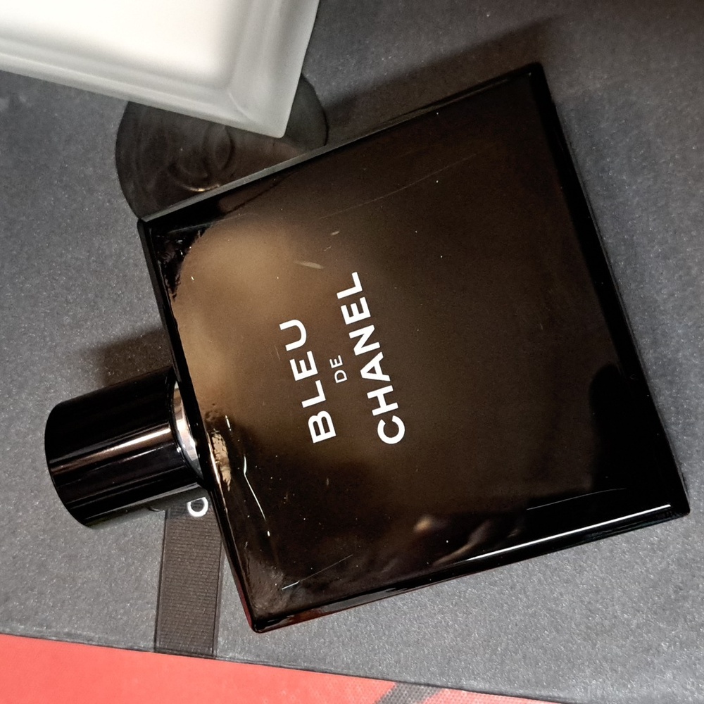 Chanel Bleu de Chanel Fragrance Set - Picture 2 of 9
